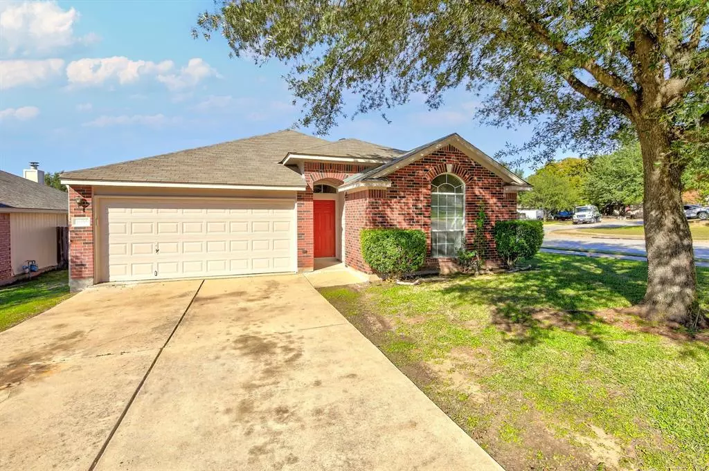 Round Rock, TX 78664,1600 Rosewood CT