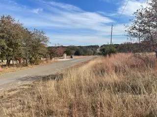 Lampasas, TX 76550,1915 County Road 111