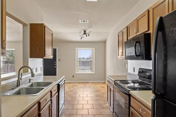 Hutto, TX 78634,203 Altamont ST