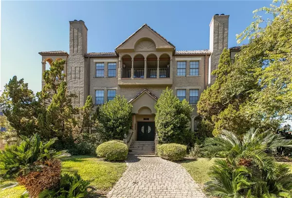 1704 West Ave #107,  Austin,  TX 78701