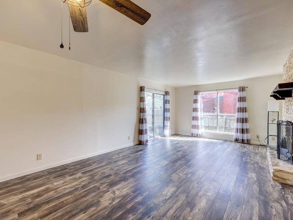 Austin, TX 78744,6905 Old Post LOOP