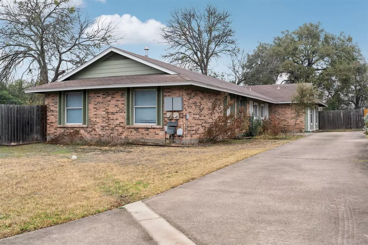 Austin, TX 78745,200 Liverpool DR