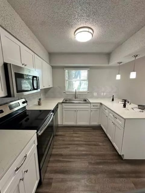 West Lake Hills, TX 78746,1430 Redbud CV #5