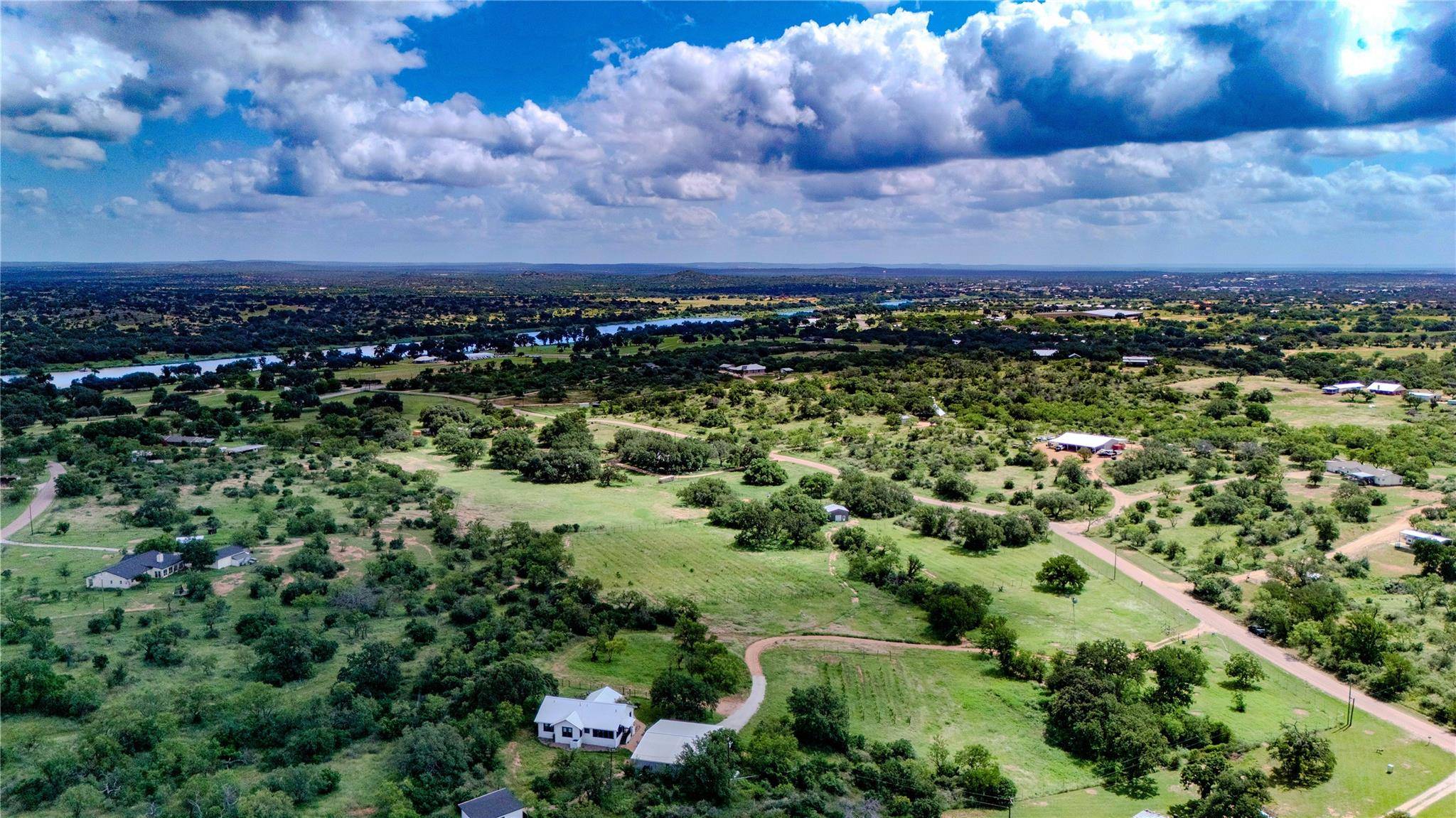171 County Road 117 RD, Llano, TX 78643