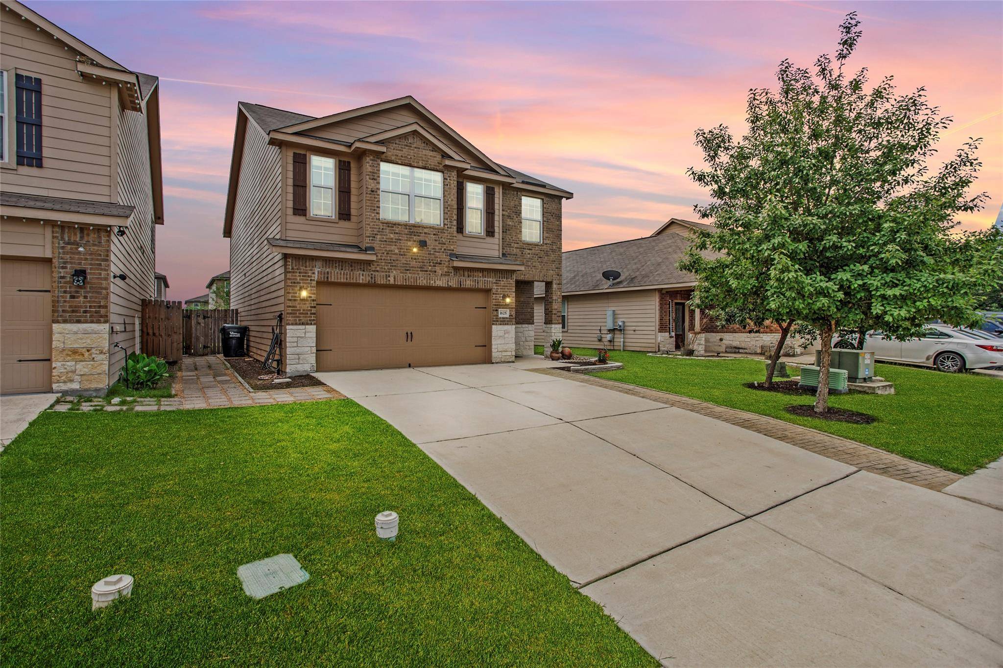 1625 Breanna LN, Kyle, TX 78640