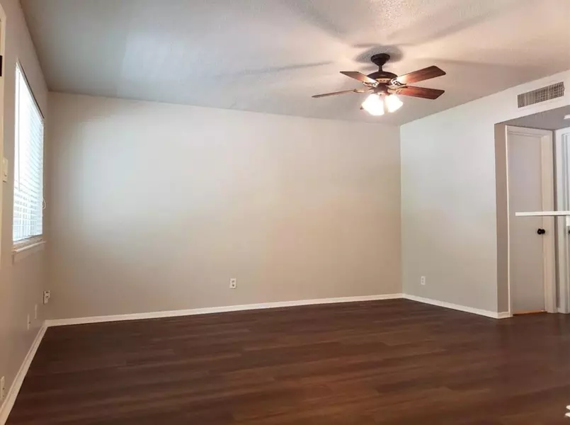 1202 Newning Ave #113, Austin, TX 78704