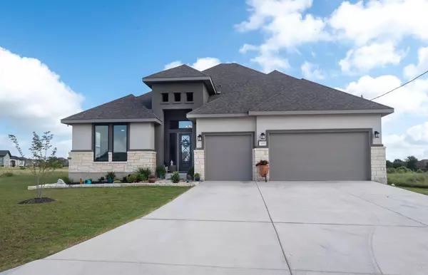 Blanco, TX 78606,505 John Price ST