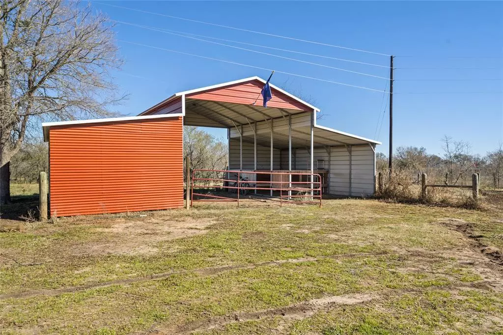 Elgin, TX 78621,110 Rolling Oak DR