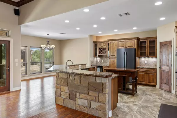 Round Mountain, TX 78663,101 Crooked Oak LN