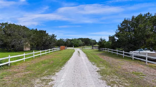 Spicewood, TX 78669,2570 CR 414