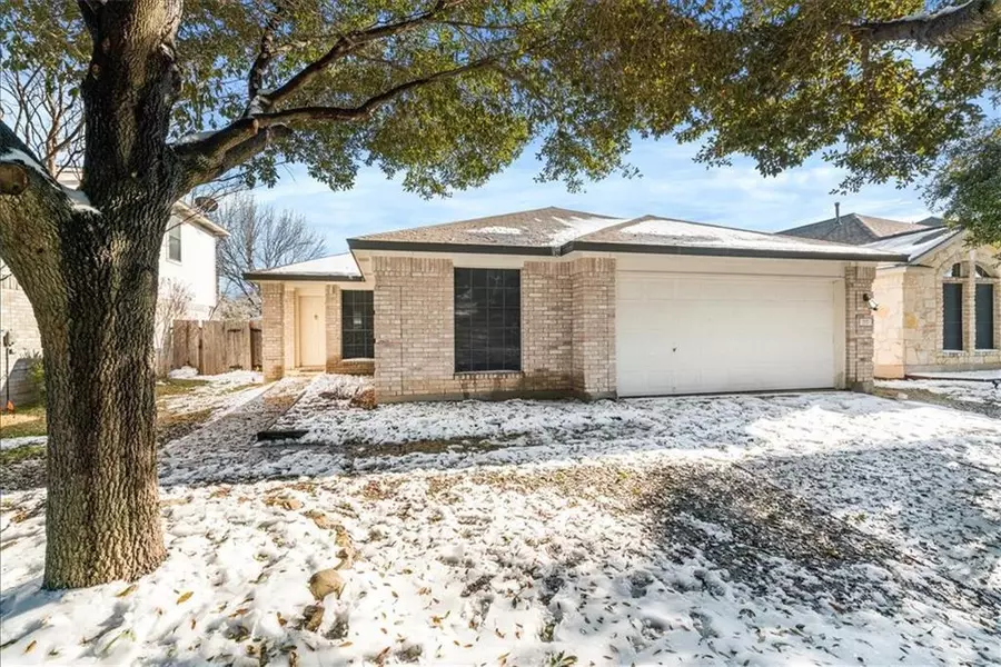 707 Johnny Bench, Round Rock, TX 78665