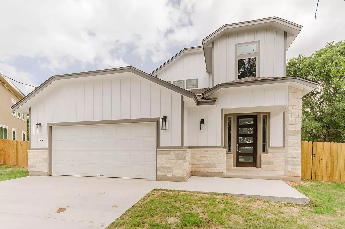 Bastrop, TX 78602,122 W Kikipua LN