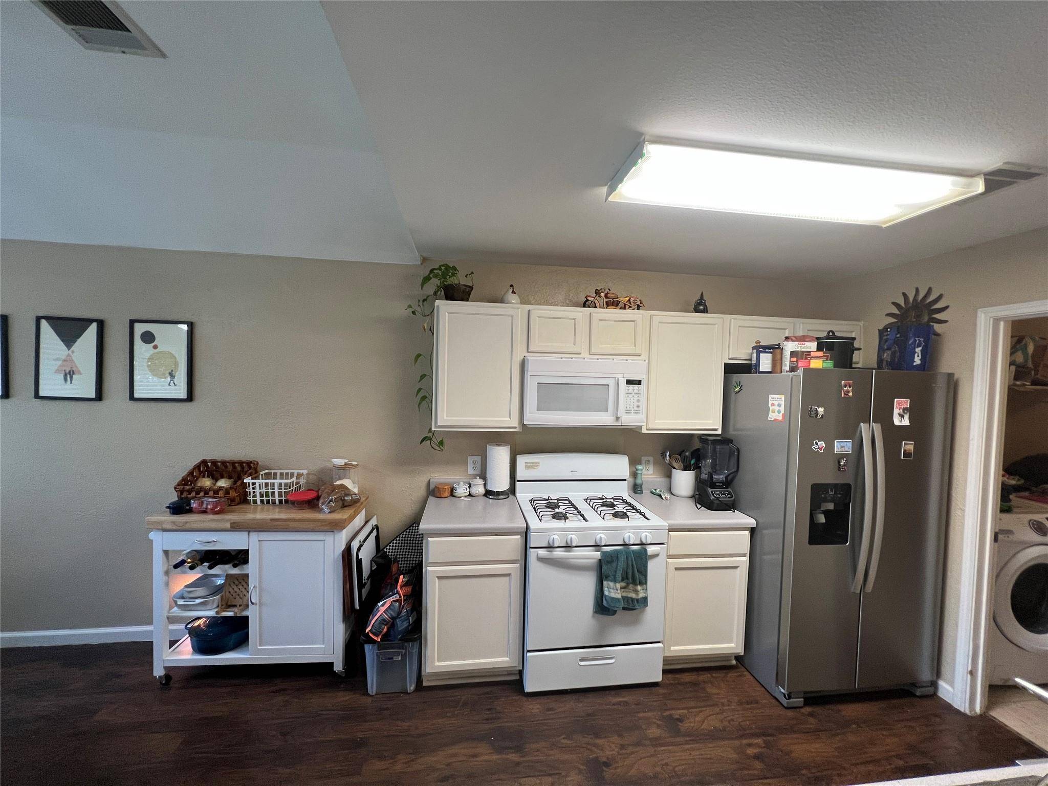 Austin, TX 78725,14515 Fitzgibbon DR