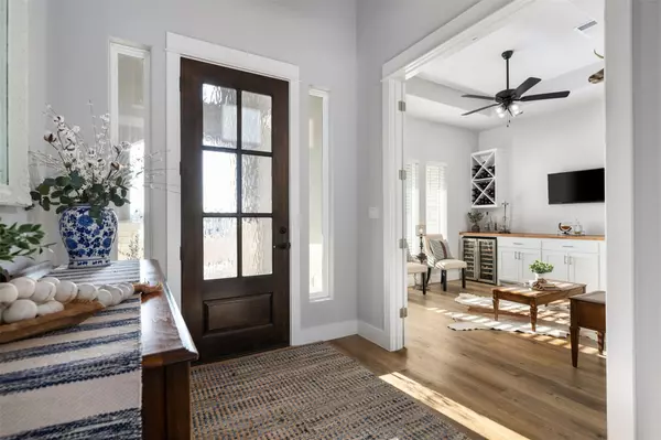 Leander, TX 78641,100 Honey Locust CV
