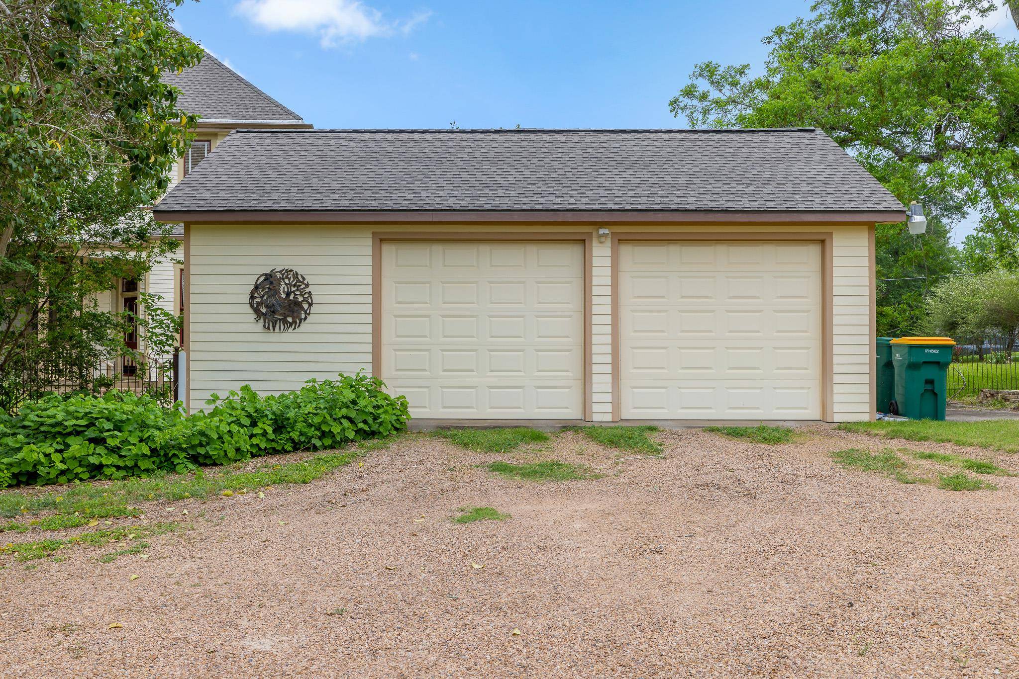 La Grange, TX 78945,209 E Fannin ST