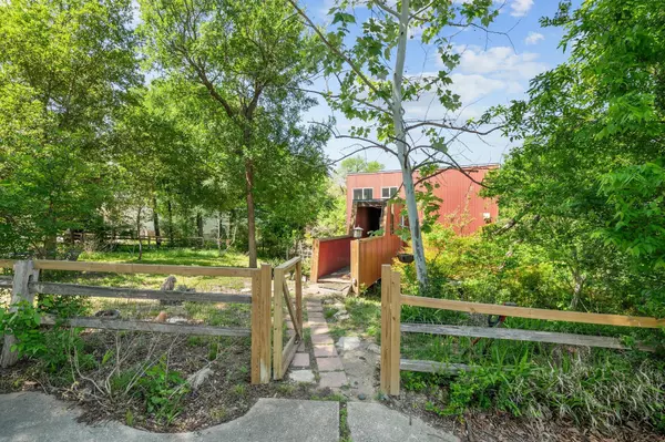 West Lake Hills, TX 78746,20 N Peak RD