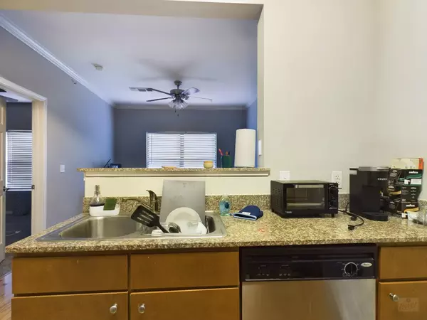 Austin, TX 78705,2502 Leon ST #218