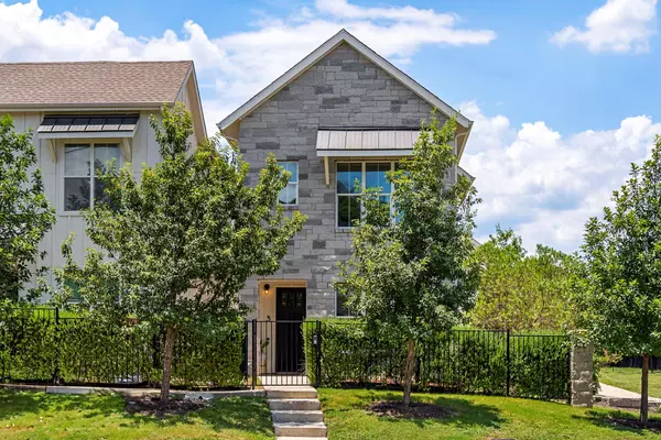 2624 Metcalfe RD #3, Austin, TX 78741