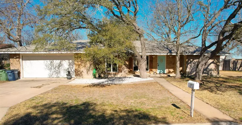 Burnet, TX 78611,308 Evergreen ST