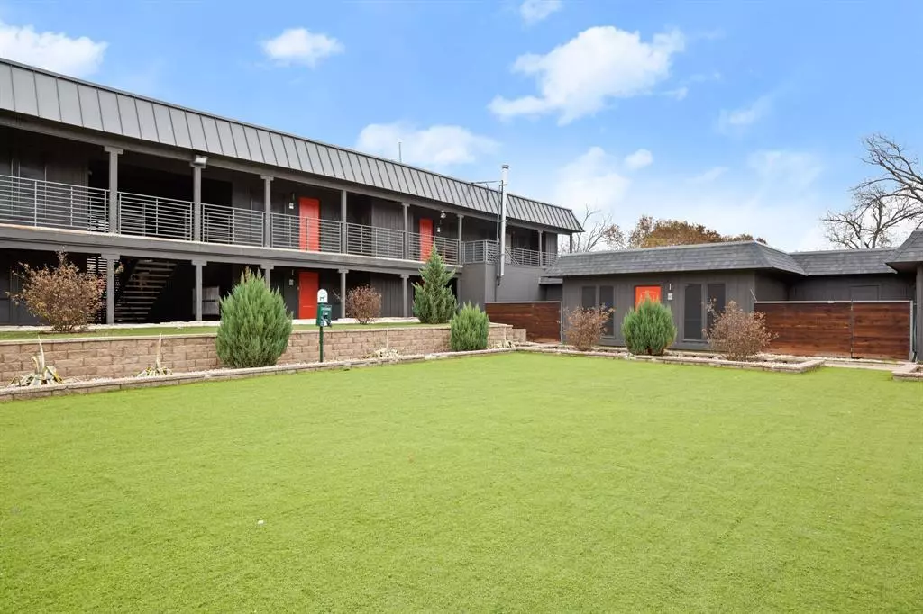 Austin, TX 78723,6509 Berkman DR #111