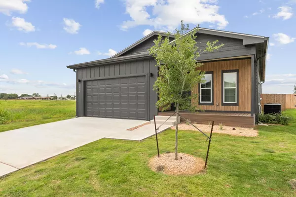 Lockhart, TX 78644,2028 Applewood DR