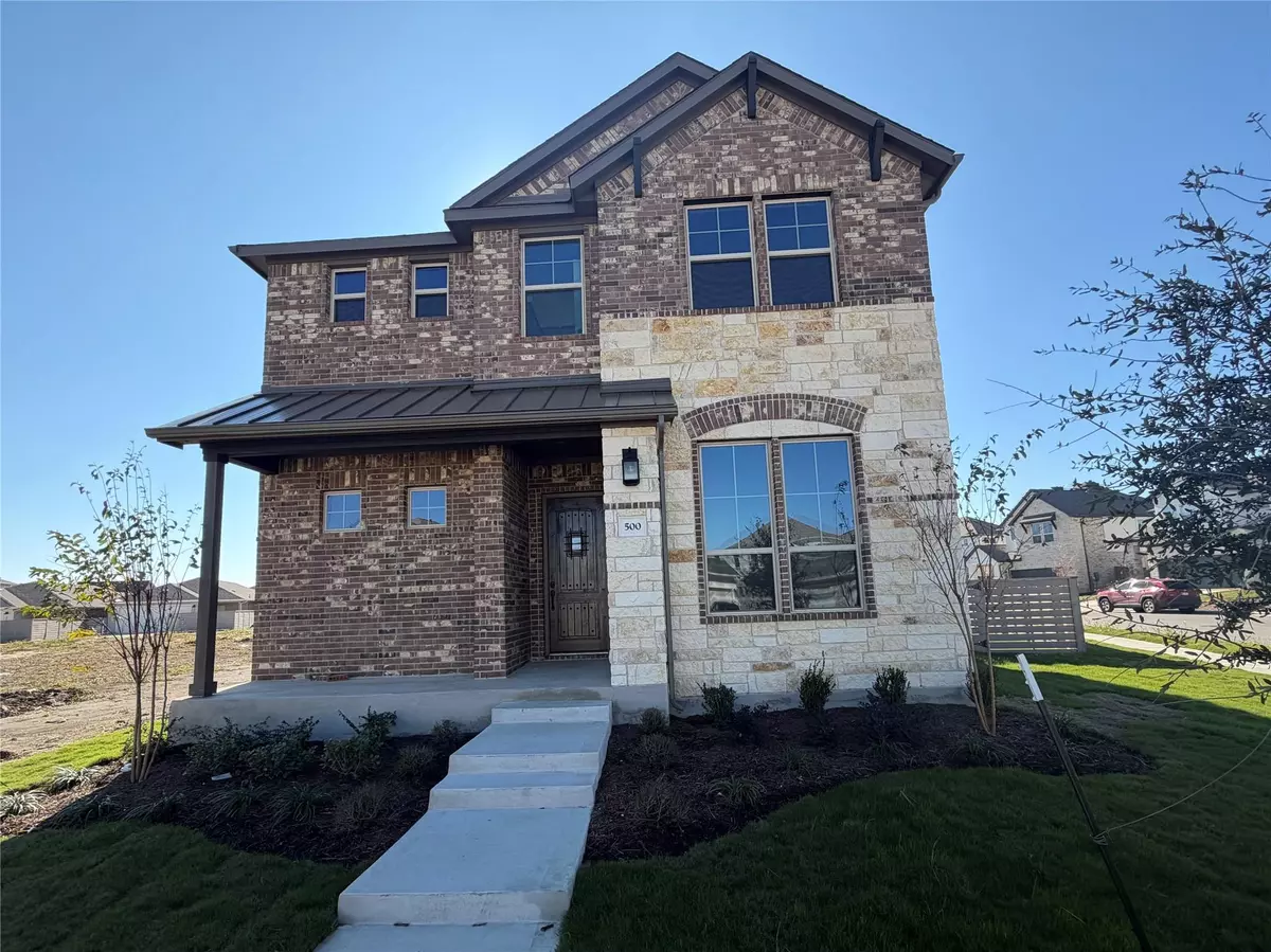 Hutto, TX 78634,500 Bloomington LOOP