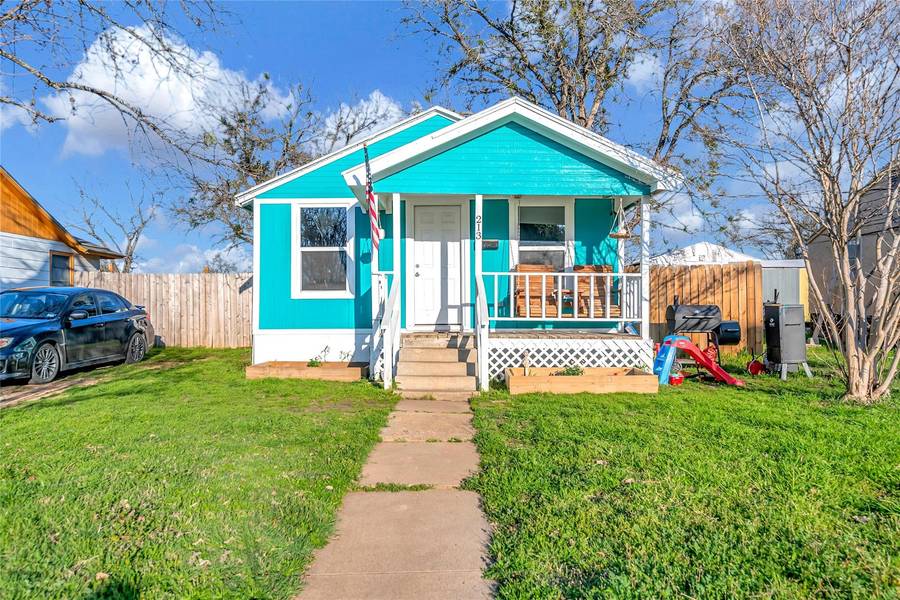 213 Spindletop Street, Gatesville, TX 76528