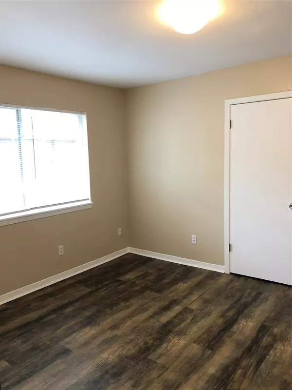 Austin, TX 78752,Address not disclosed