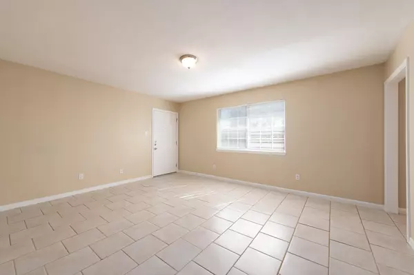 Austin, TX 78752,Address not disclosed