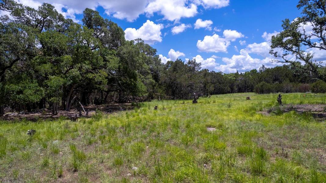 36 Moonlight LN, Wimberley, TX 78676