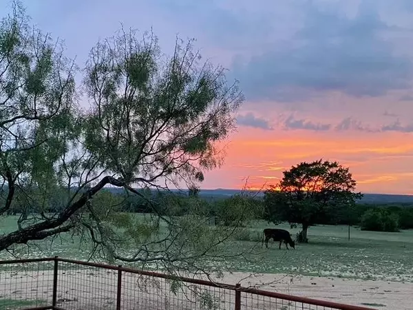 Lampasas, TX 76550,19348 N Us Highway 281 HWY