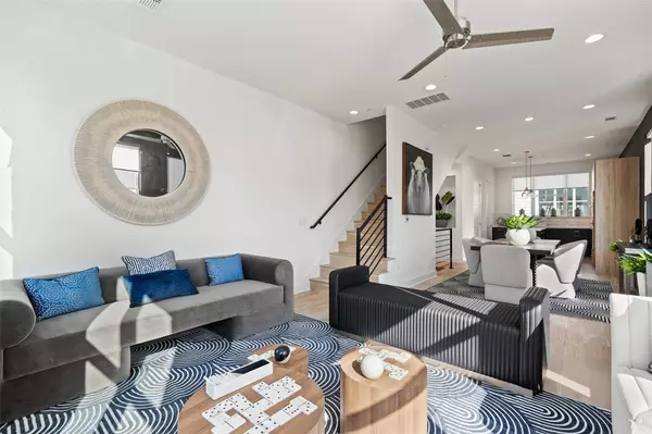 Austin, TX 78723,3807 Threadgill ST