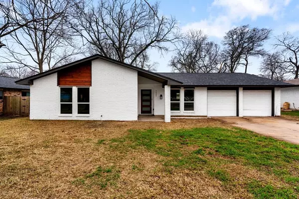 1605 Mearns Meadow BLVD,  Austin,  TX 78758