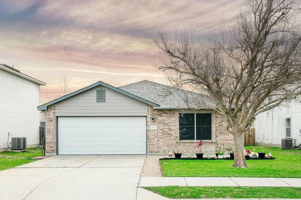 903 Lavaca LOOP,  Elgin,  TX 78621