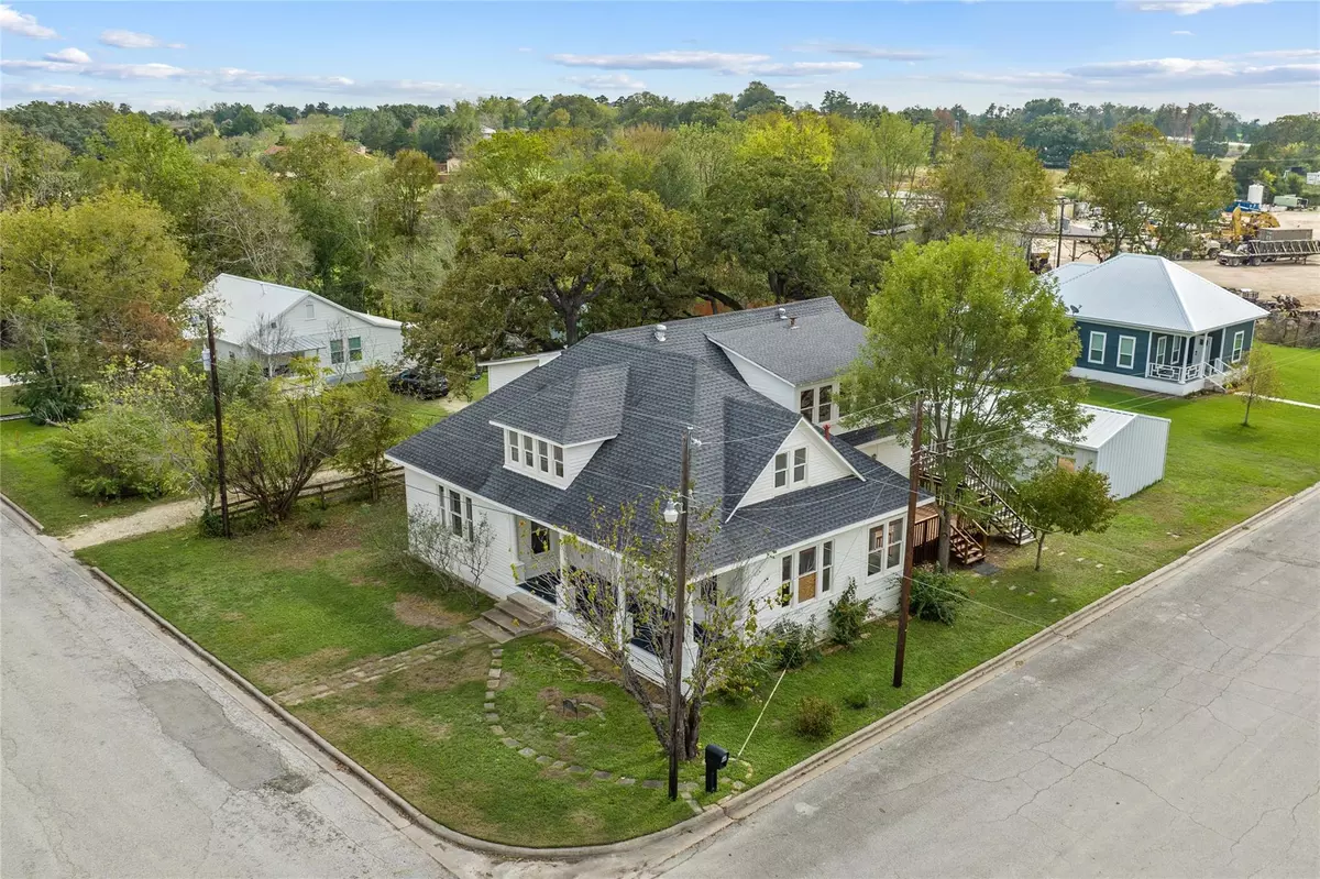 Giddings, TX 78942,604 E Galveston ST