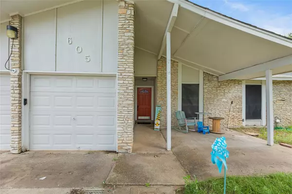 Round Rock, TX 78681,605 Buckskin DR