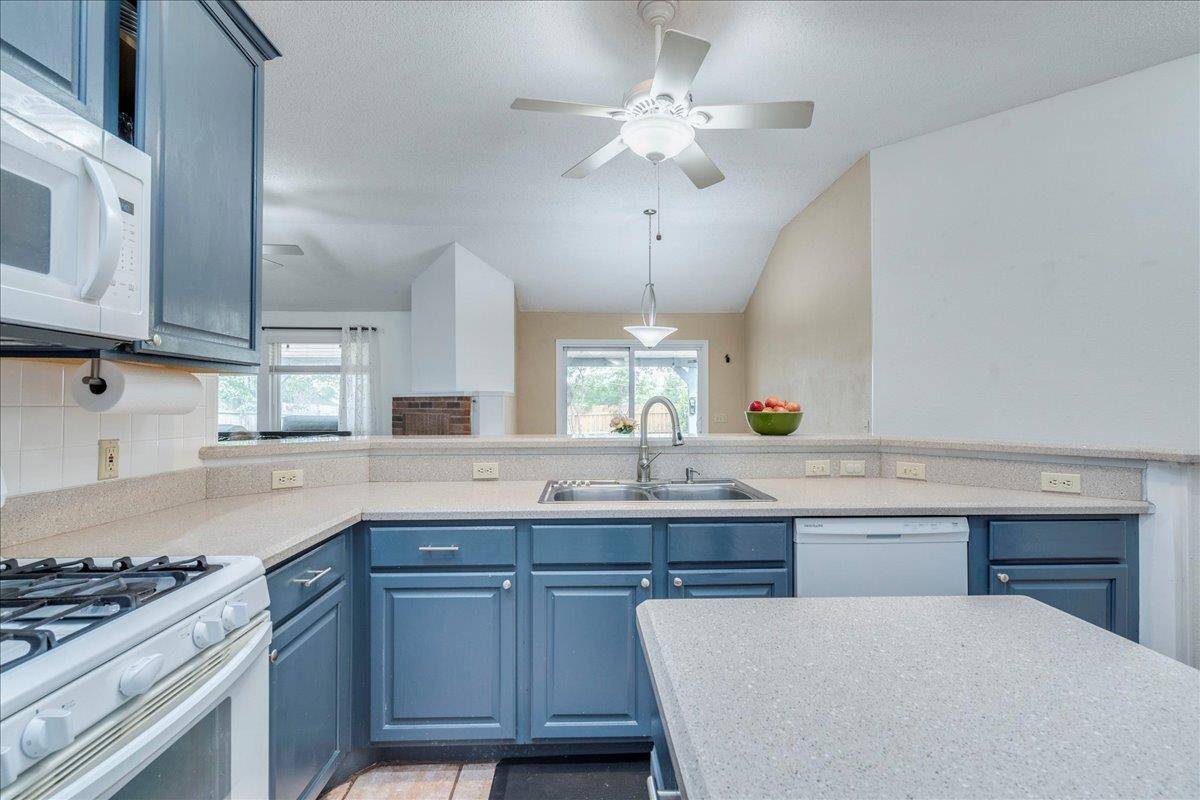 Austin, TX 78753,13214 Bennington LN
