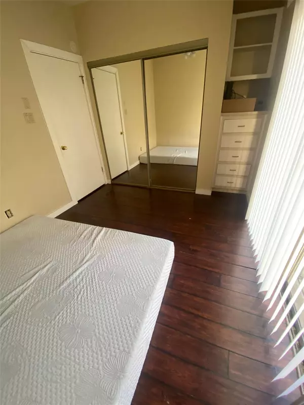 Austin, TX 78705,2210 Pearl ST #201