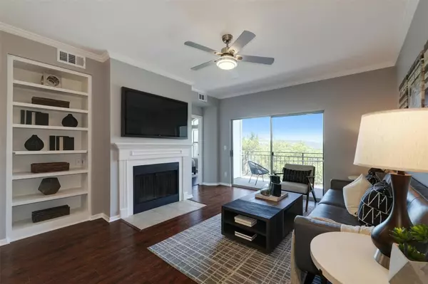 Austin, TX 78730,6000 Shepherd Mountain CV #611
