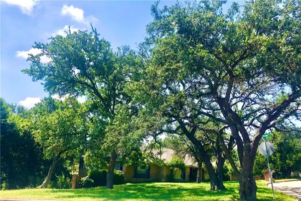 Austin, TX 78746,307 Stonewall LN