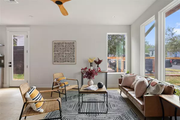 Austin, TX 78722,2001 Rountree DR #2