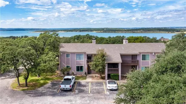 1185 Parkview DR #D27, Canyon Lake, TX 78133