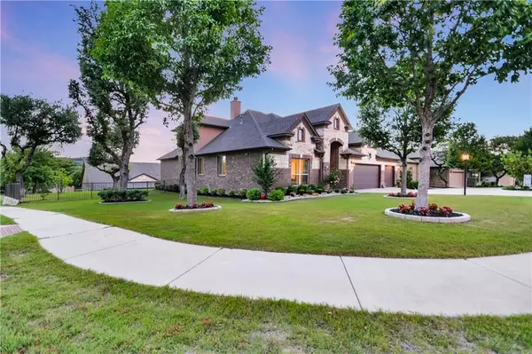 201 Lombardia DR,  Austin,  TX 78734