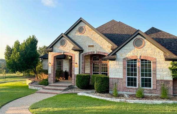 222 Whispering Spring LN,  Georgetown,  TX 78633