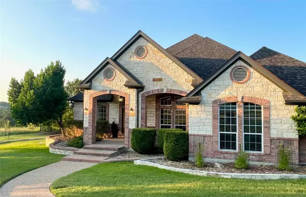 222 Whispering Spring LN, Georgetown, TX 78633