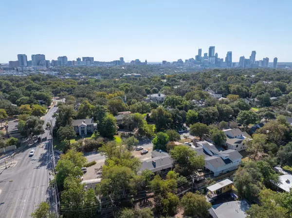 2326 Hartford RD, Austin, TX 78703