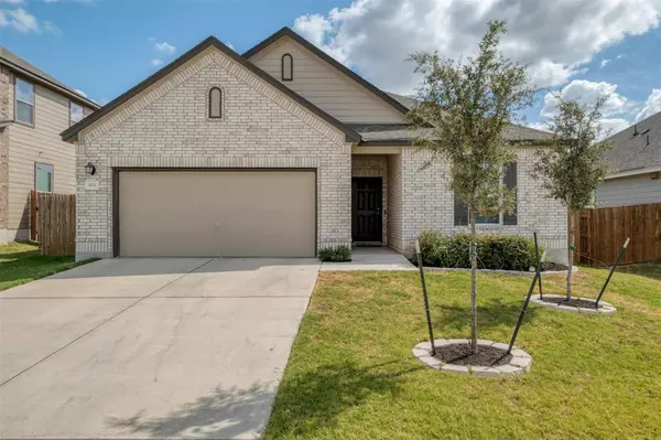 113 Schuylerville DR, Elgin, TX 78621