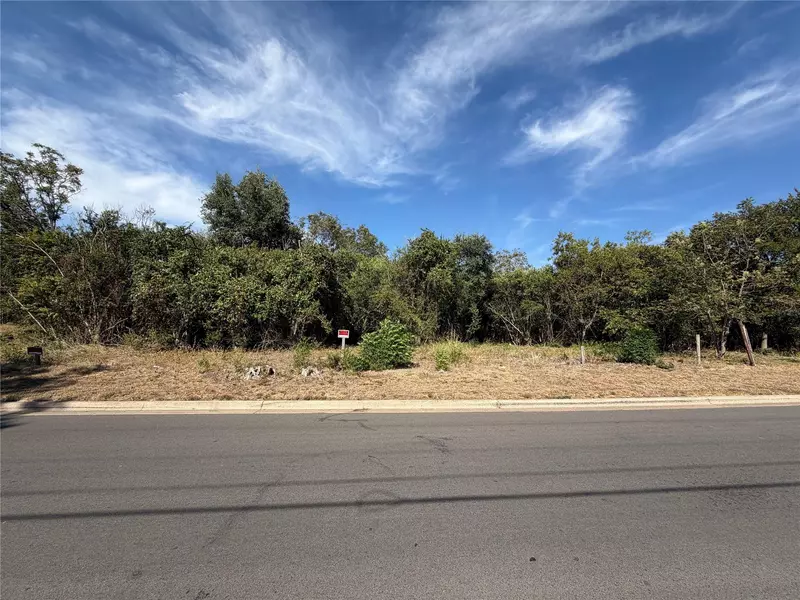 131 W Nash ST, Round Rock, TX 78664