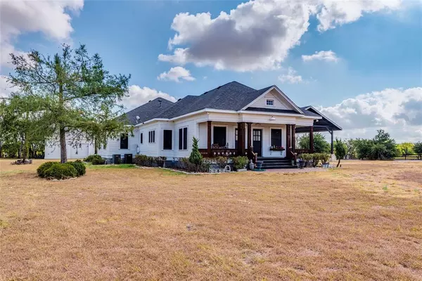 17221 Steger LN,  Pflugerville,  TX 78660