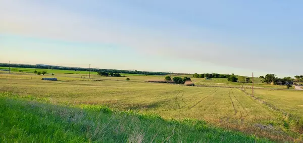 Coupland, TX 78615,975 County Road 458 (5.87 Acres)